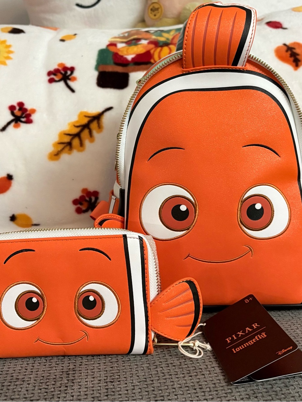 Loungefly 20th anniversary Nemo Character Backpack & Wallet Set